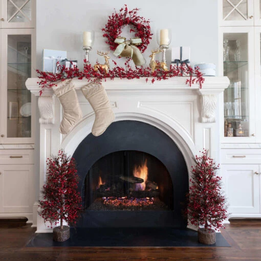 King Of Christmas Red Berry Collection 4-Piece Set Unlit