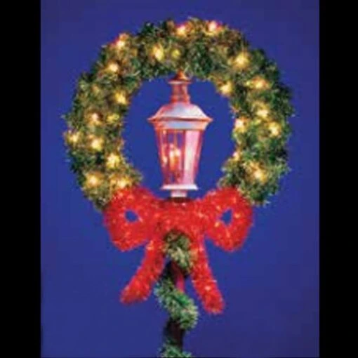 5.5' X 4' Wreath With Garland Bow